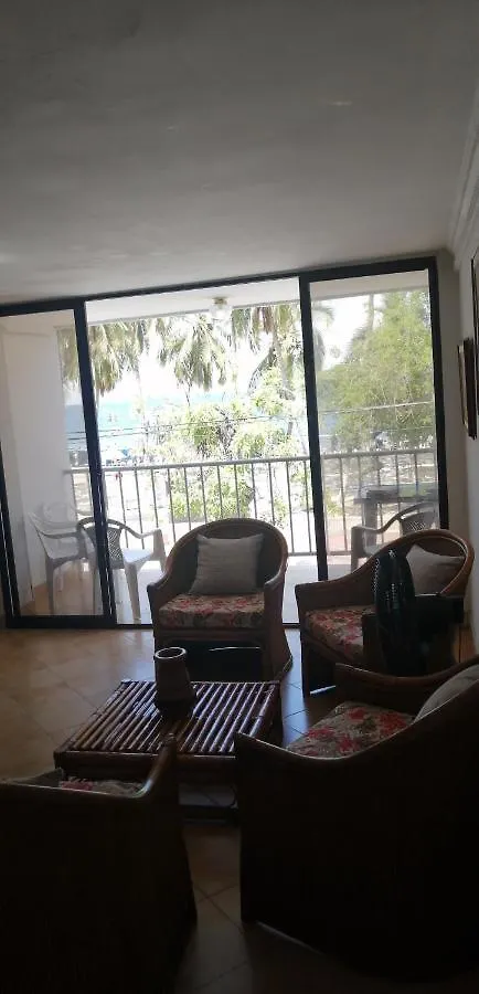Hermoso Apartamento Frente Al Mar En El Rodadero Santa Marta  Colombia